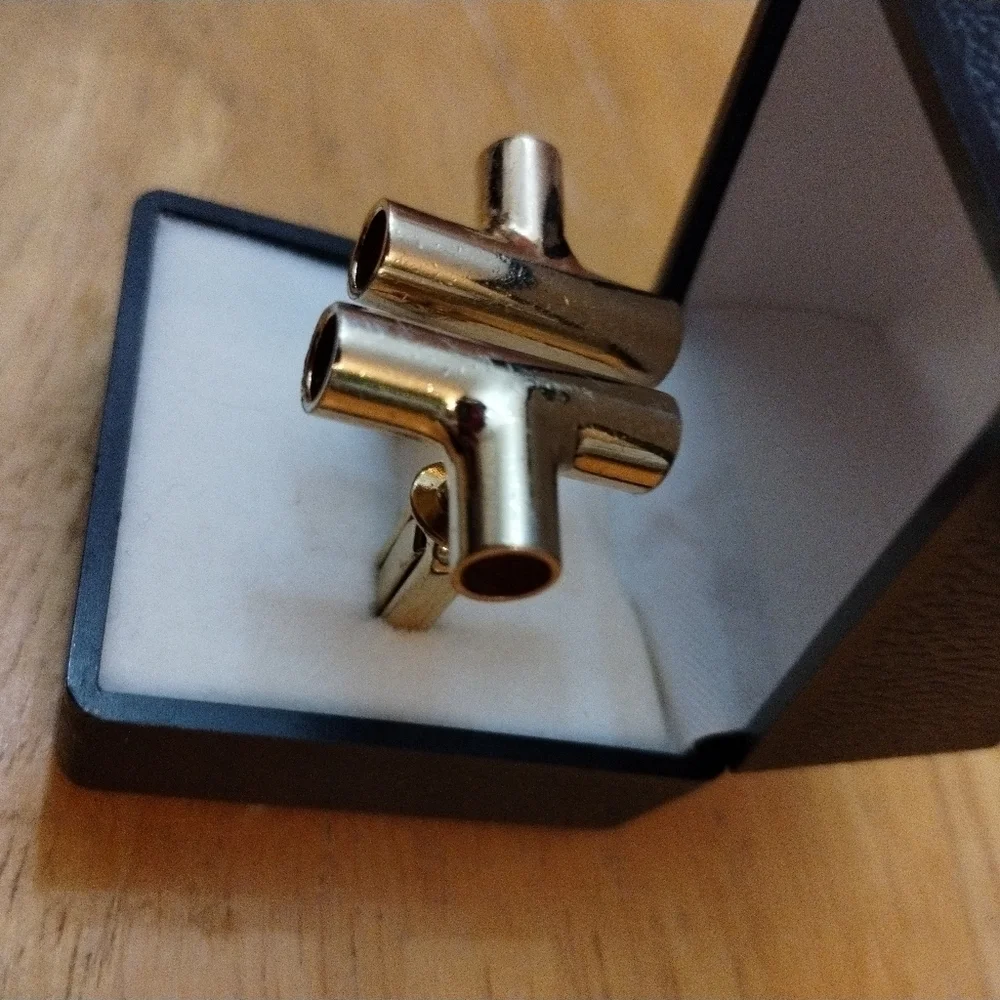 Men's formal cuff links